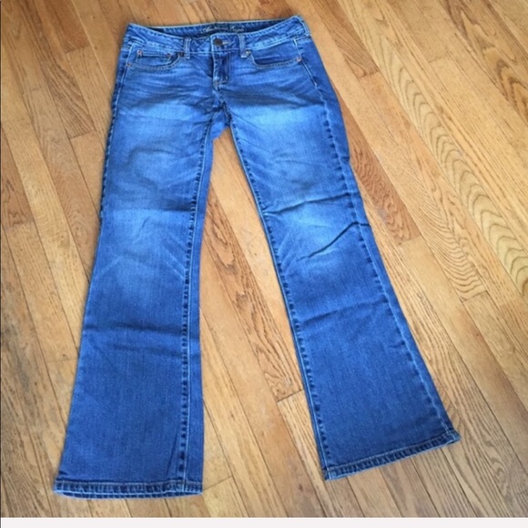 AE stretch your favorite boyfriend jeans - Picture 3 of 3